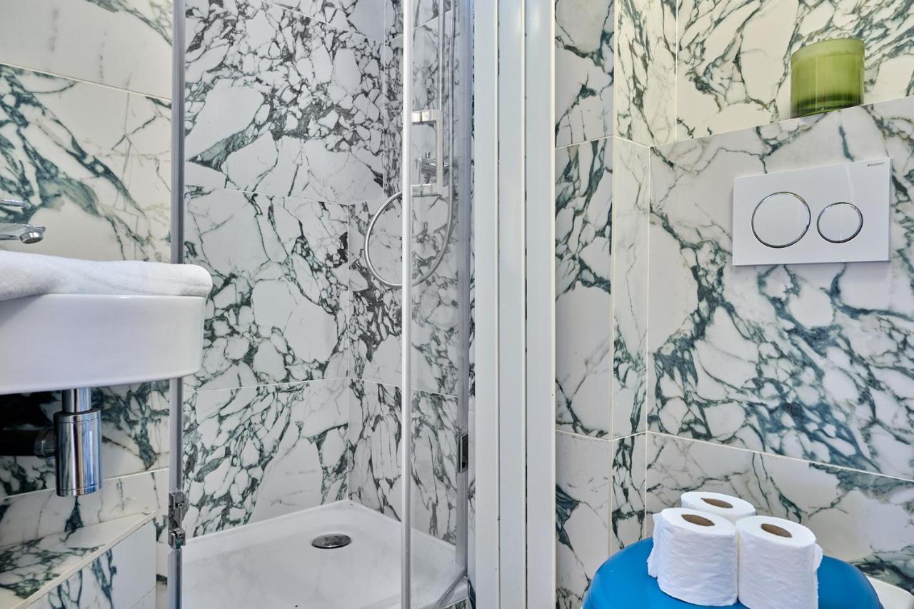 Apartment Center Of Paris With Terrace By Studio Prestige エクステリア 写真